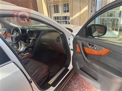 إنفينيتي QX70